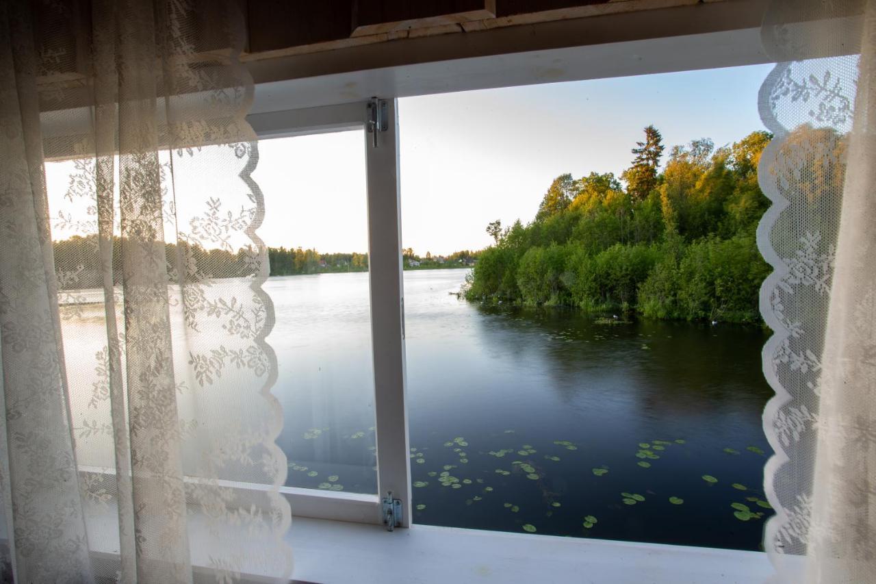 Laivu Maja Ezerkrasti-2 Hotel Alūksne Kültér fotó